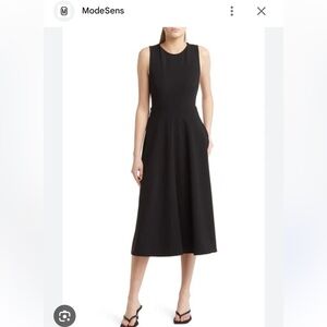 Chelsea 28 Elegant Black Sleeveless Dress